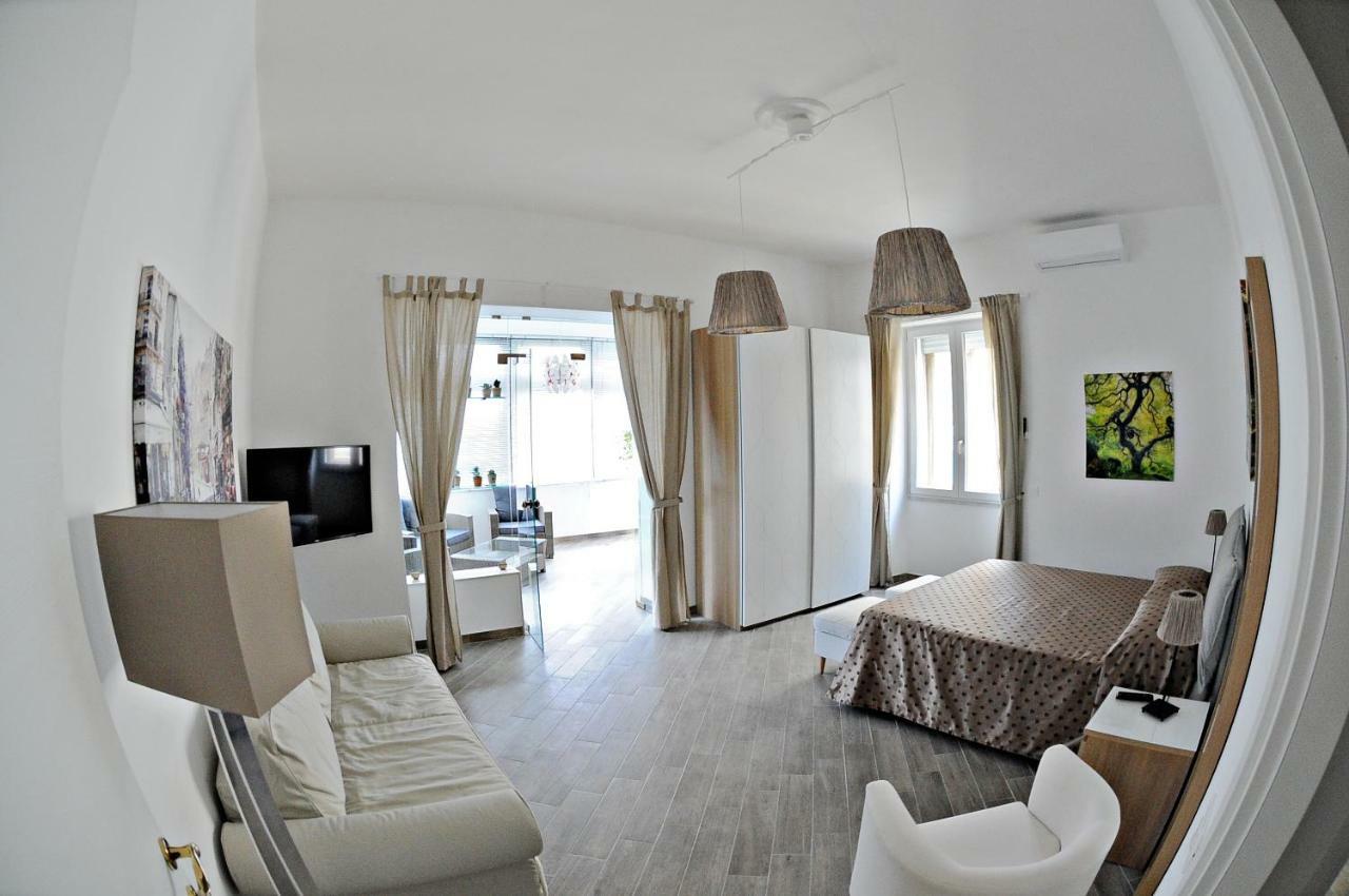 Maison Lumiere Salerno Zewnętrze zdjęcie